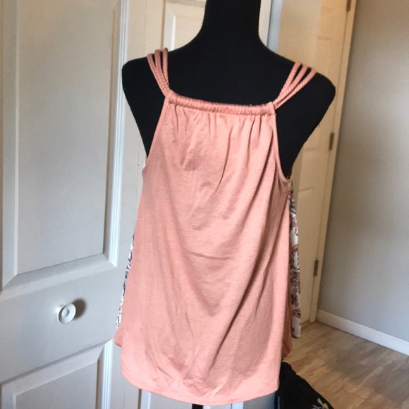 Paisley Tank - Picture 3 of 5